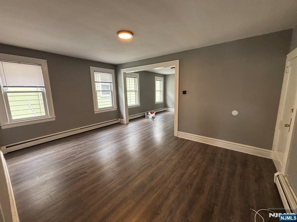 16 Harding - Photo 2
