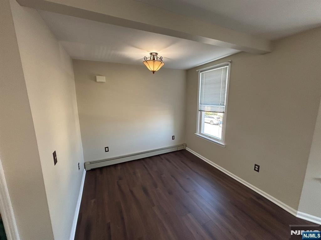 466 Chestnut - Photo 6