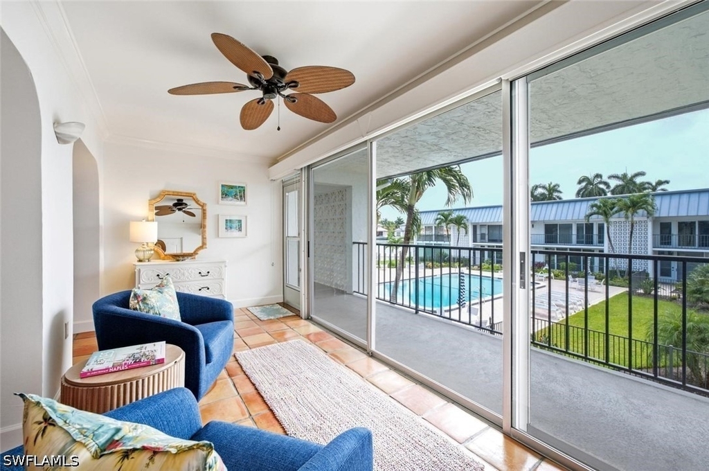 333 Harbour Drive - Photo 4