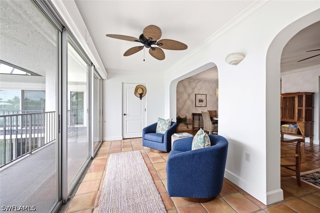 333 Harbour Drive - Photo 2