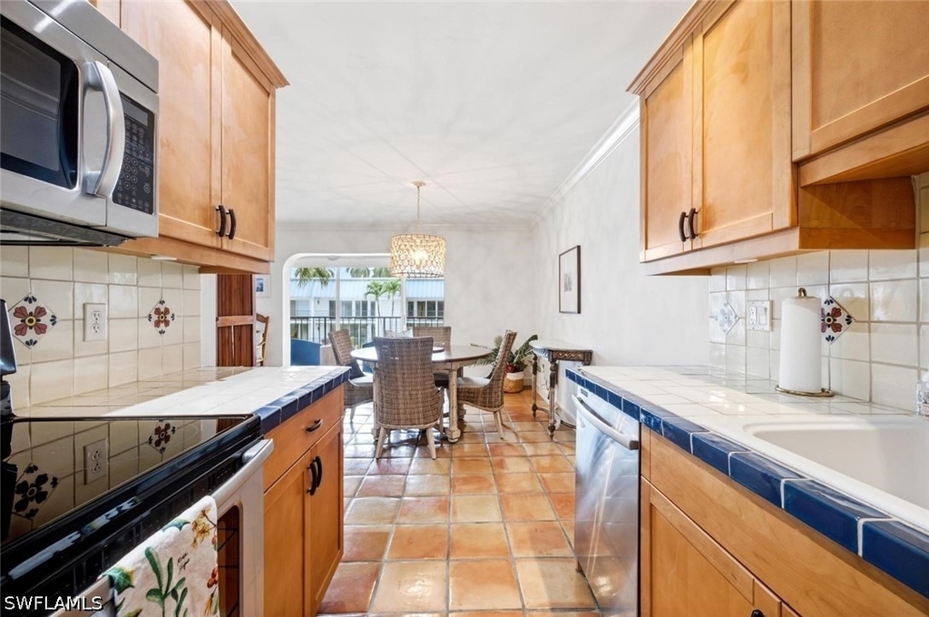 333 Harbour Drive - Photo 16