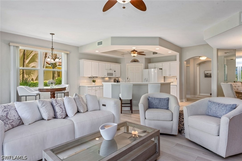 1263 Rialto Way - Photo 5