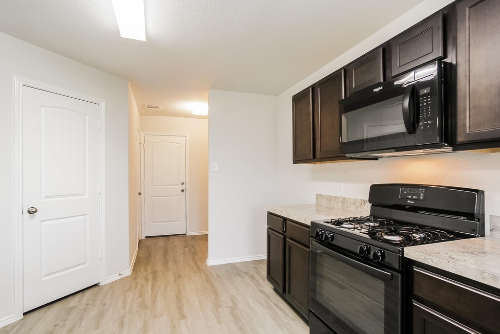 119 Cooper Creek Lane - Photo 1