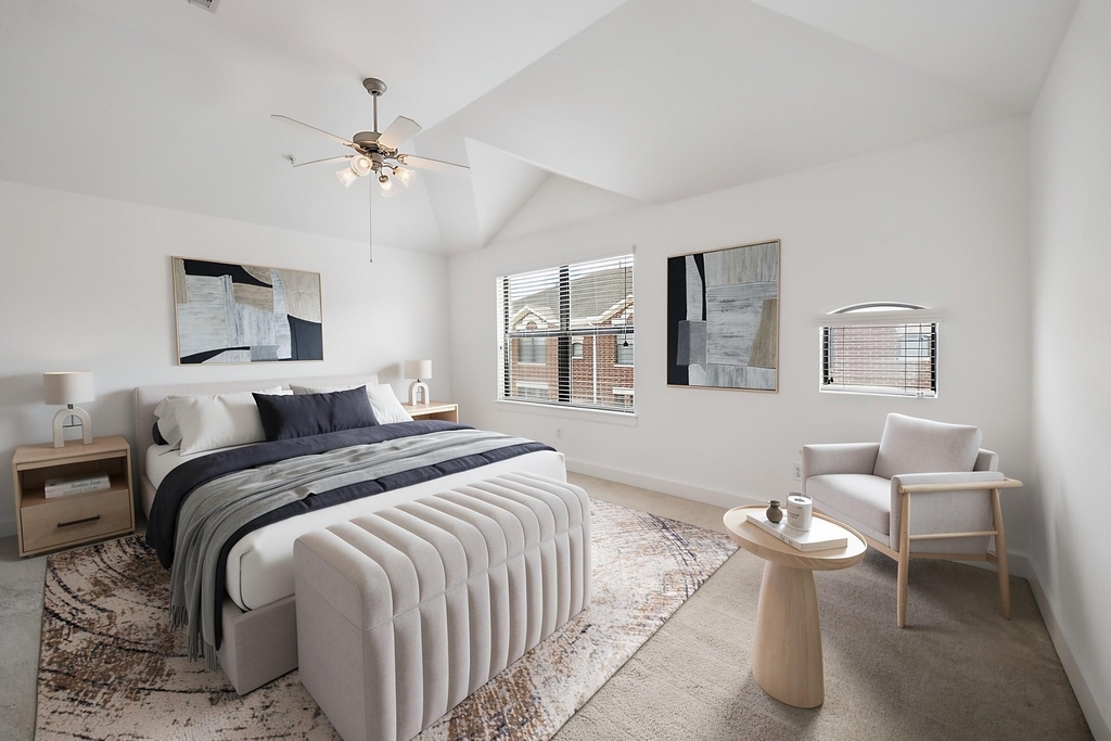 648 Westcross Street - Photo 10