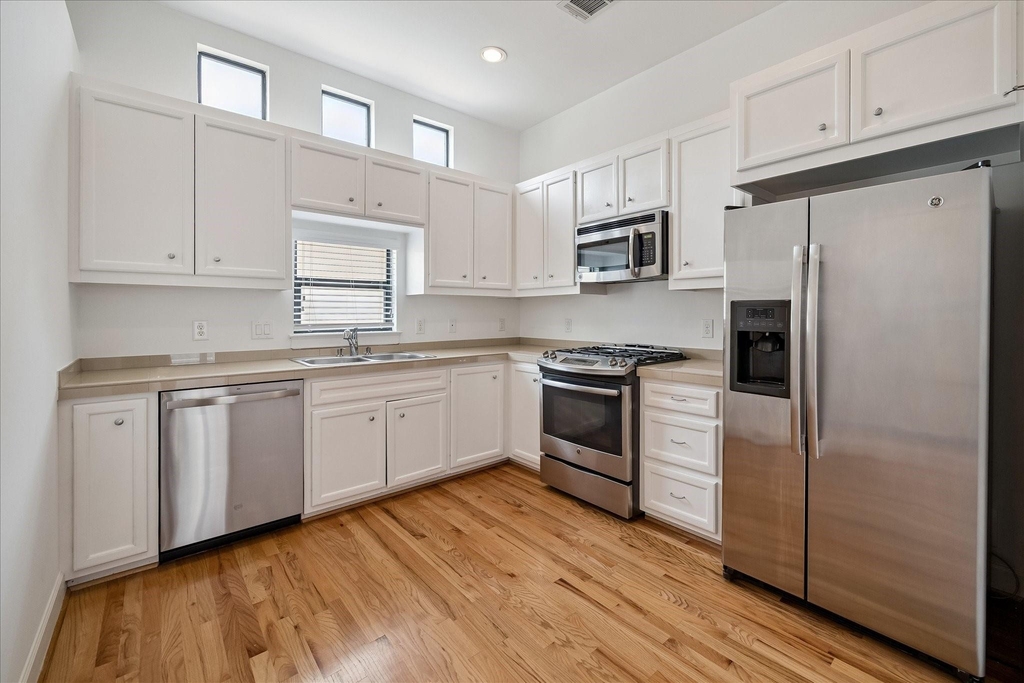 648 Westcross Street - Photo 1