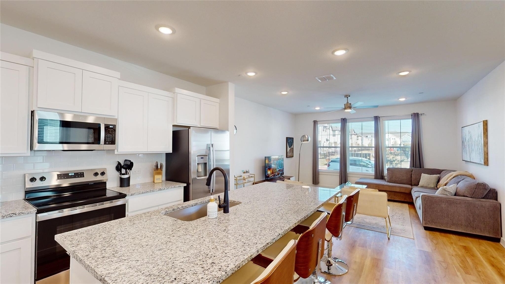4124 Ruth Alley - Photo 17