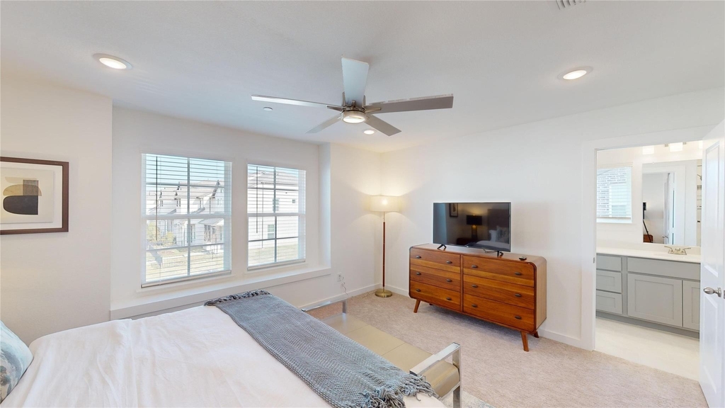 4124 Ruth Alley - Photo 26