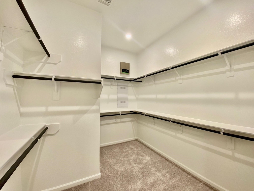 9411 Trestle Creek Court - Photo 12