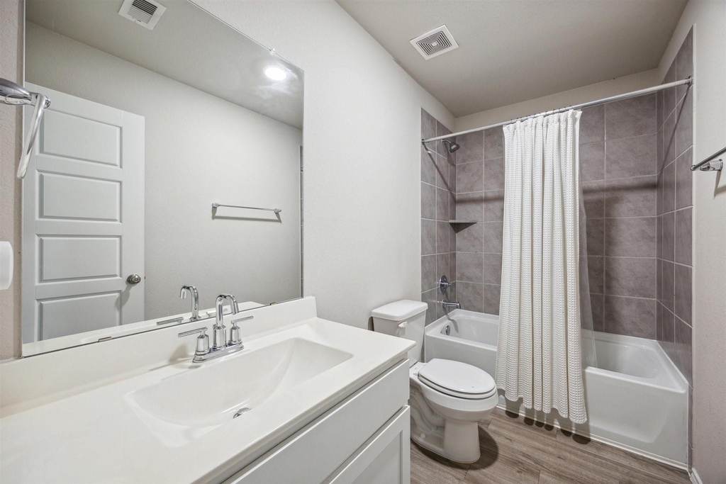6414 Fiddlewood Thicket Lane - Photo 23