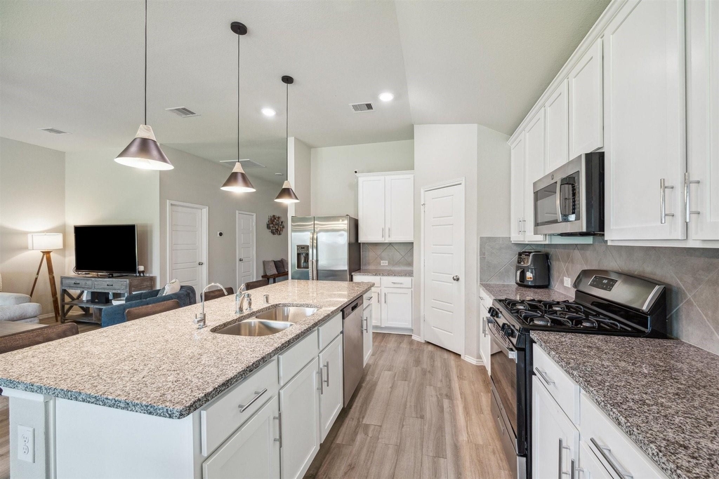 6414 Fiddlewood Thicket Lane - Photo 12