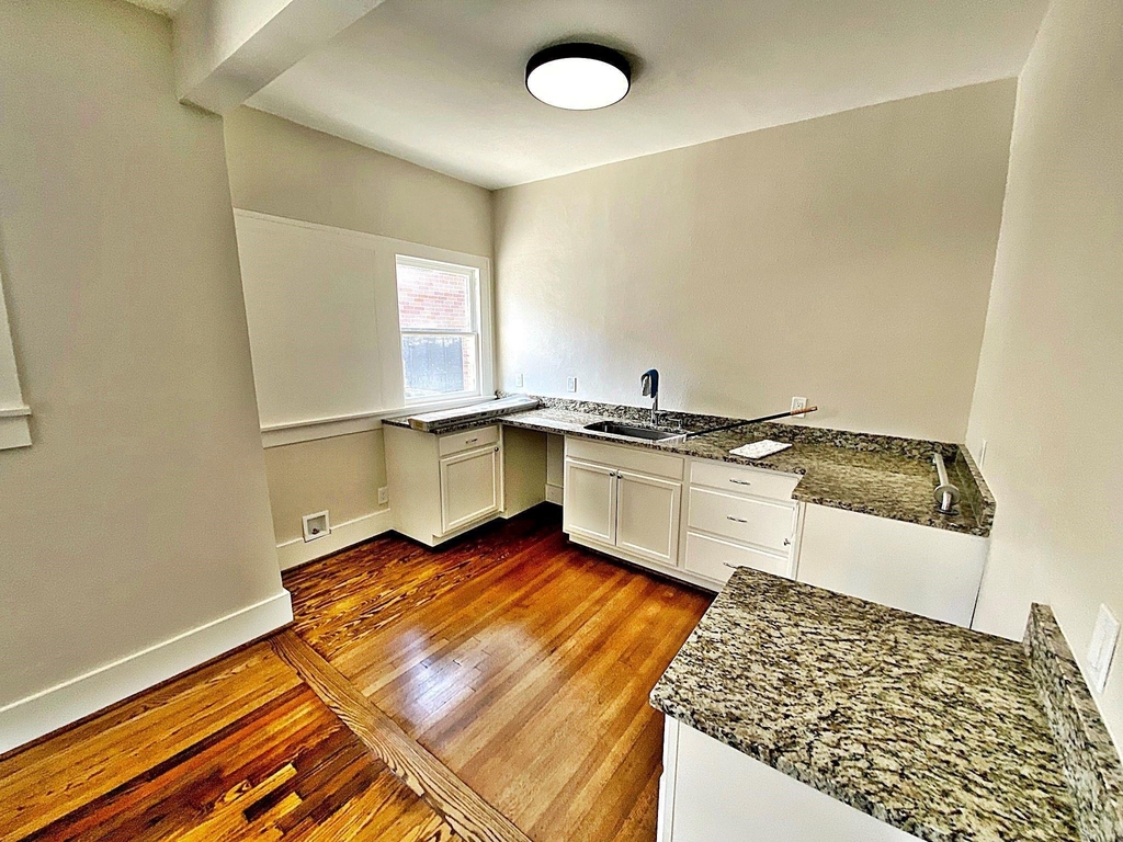 1625 W Alabama Street - Photo 9