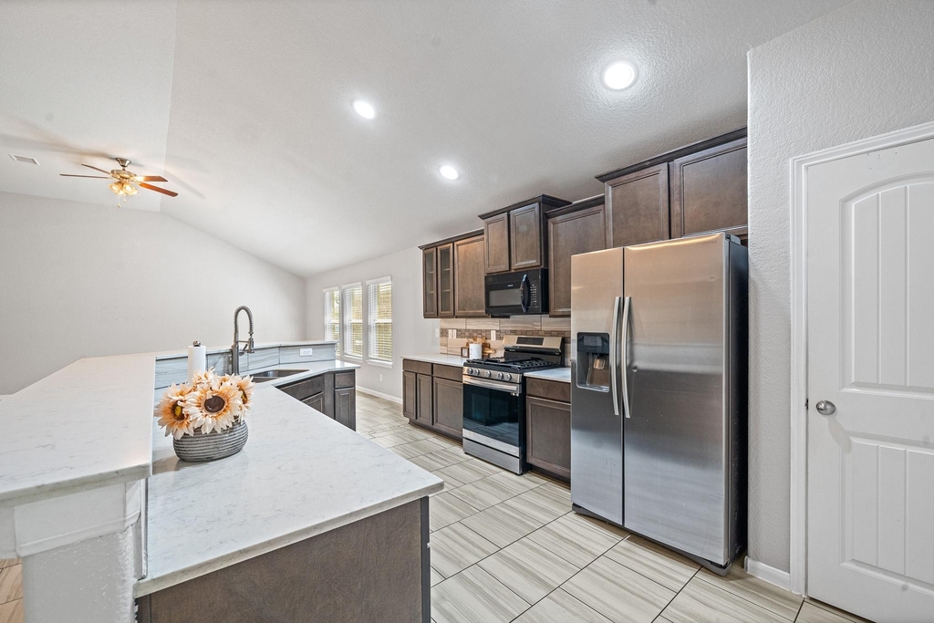 21310 Cypress White Oak Drive - Photo 11