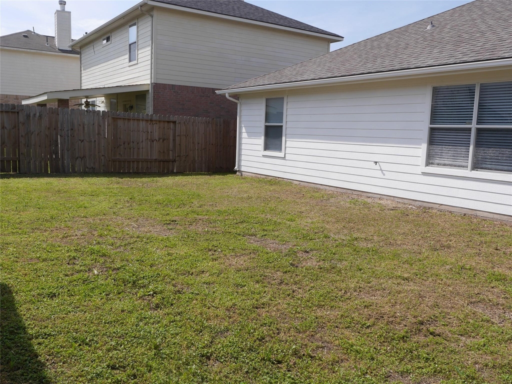 16327 Bettong Court - Photo 16
