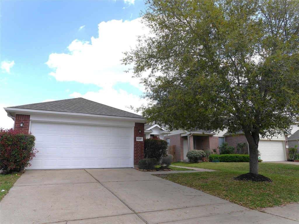 16327 Bettong Court - Photo 0