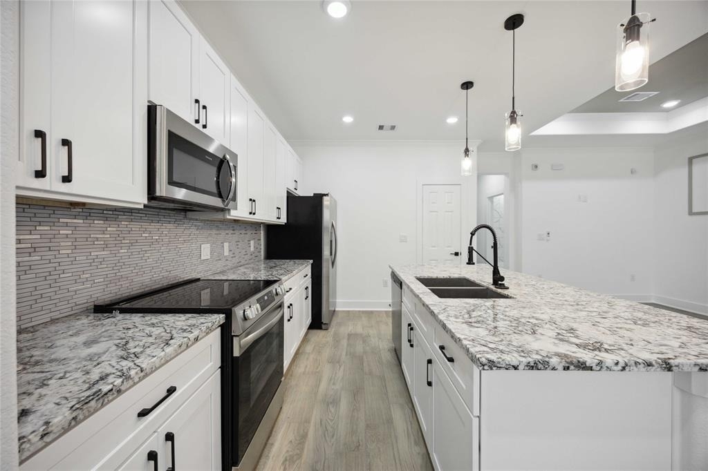 7832 Booker Street - Photo 7