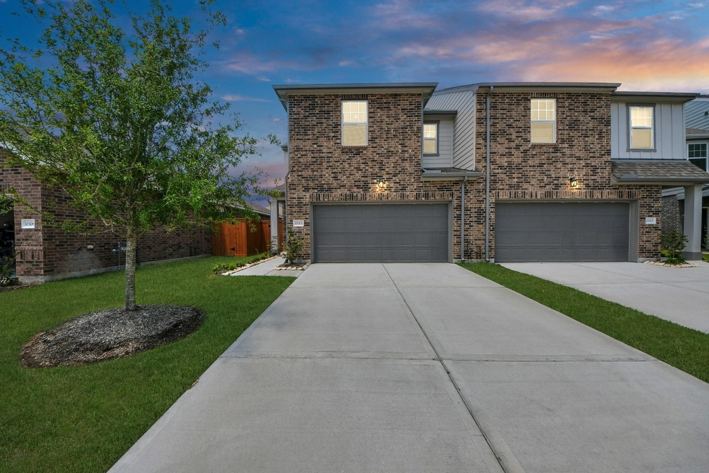 10315 Malta Trace Drive - Photo 0