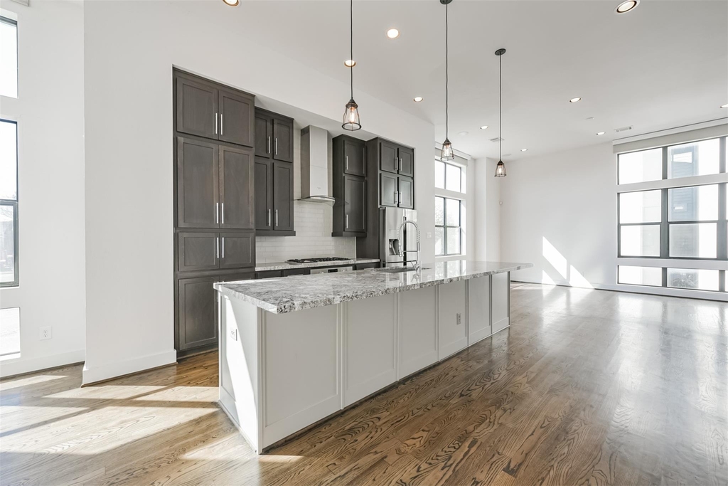 2824 Clay Street - Photo 13