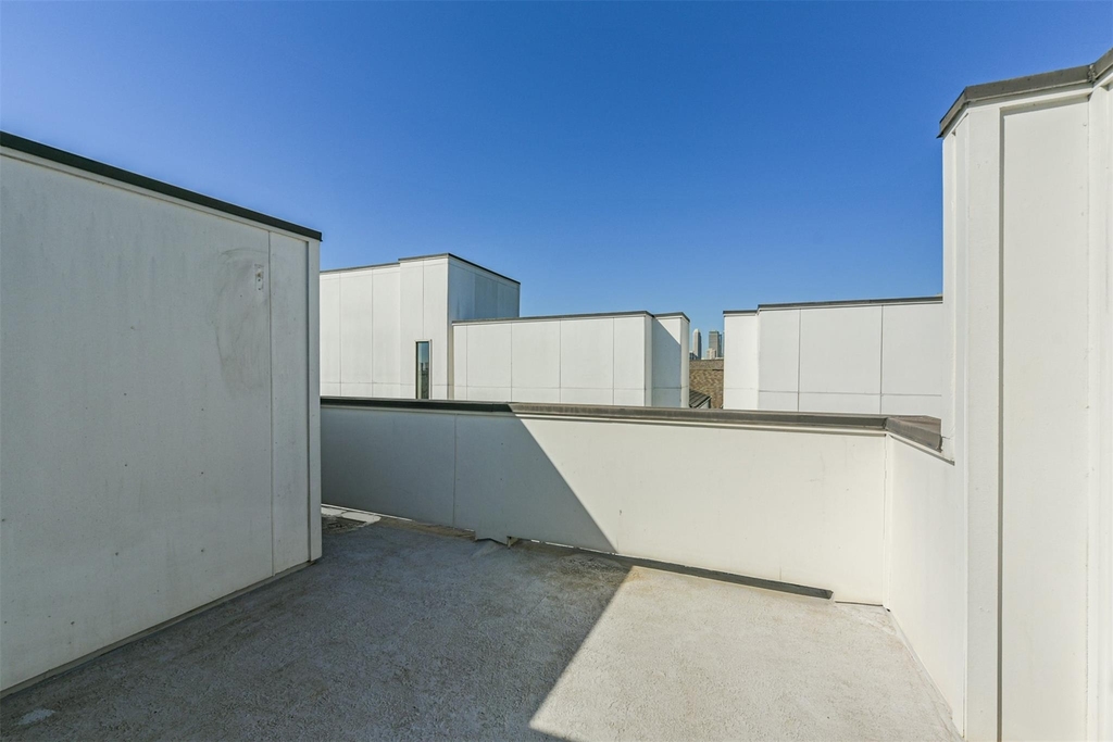 2824 Clay Street - Photo 32