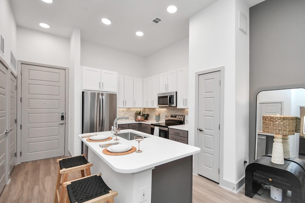 1617 Enid Street - Photo 8