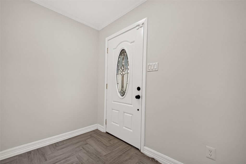 10383 Briar Forest Drive - Photo 2