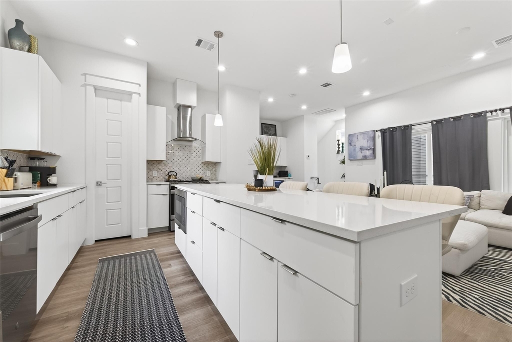 523 Schweikhardt Street - Photo 6