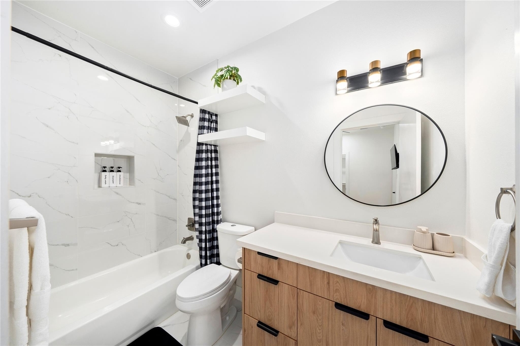 3008 Delano Street - Photo 16