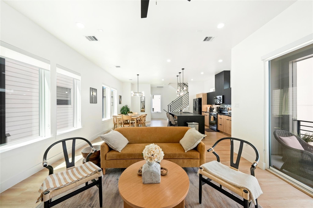 3008 Delano Street - Photo 22