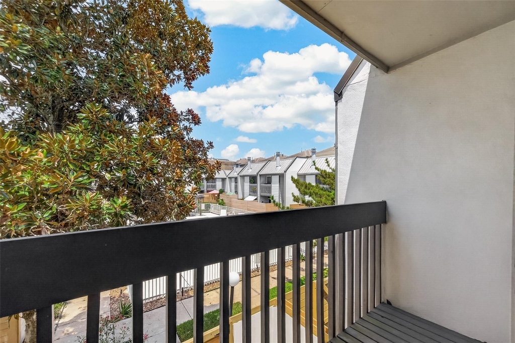 5056 Glenmont Drive - Photo 29