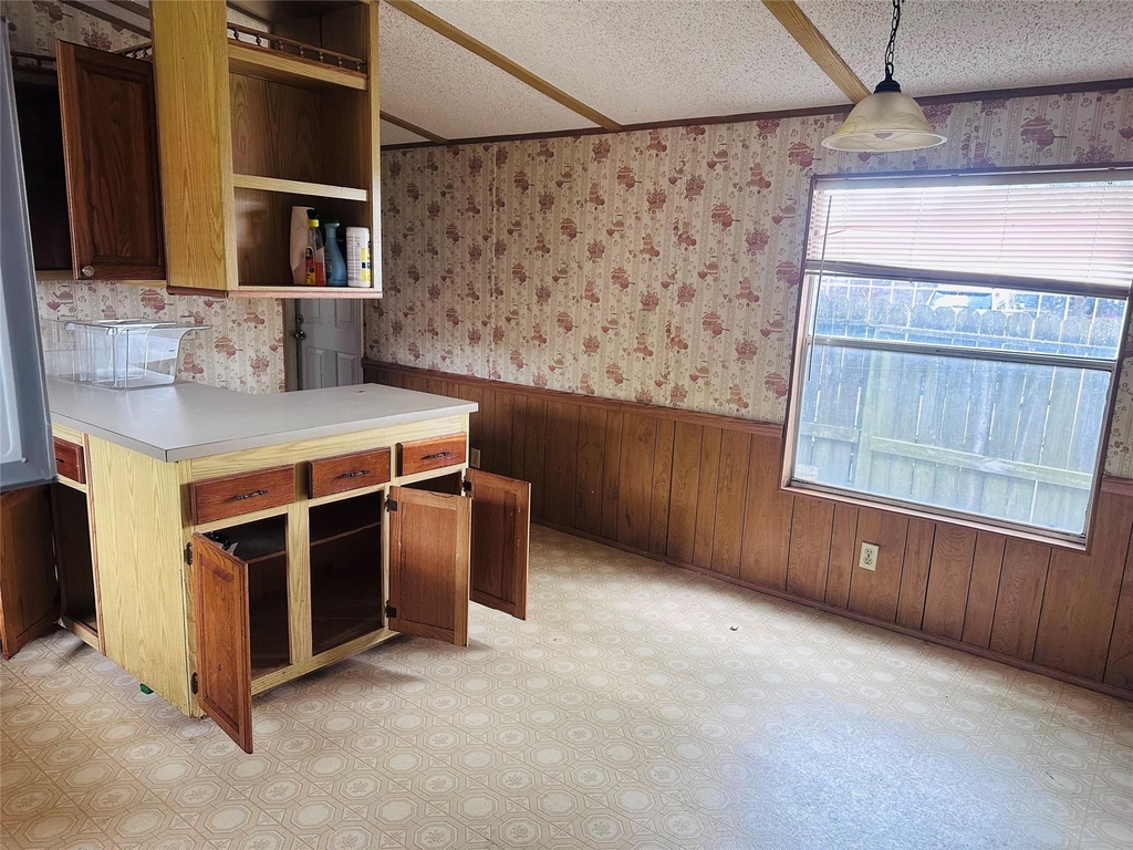 420 10th Street - Photo 8