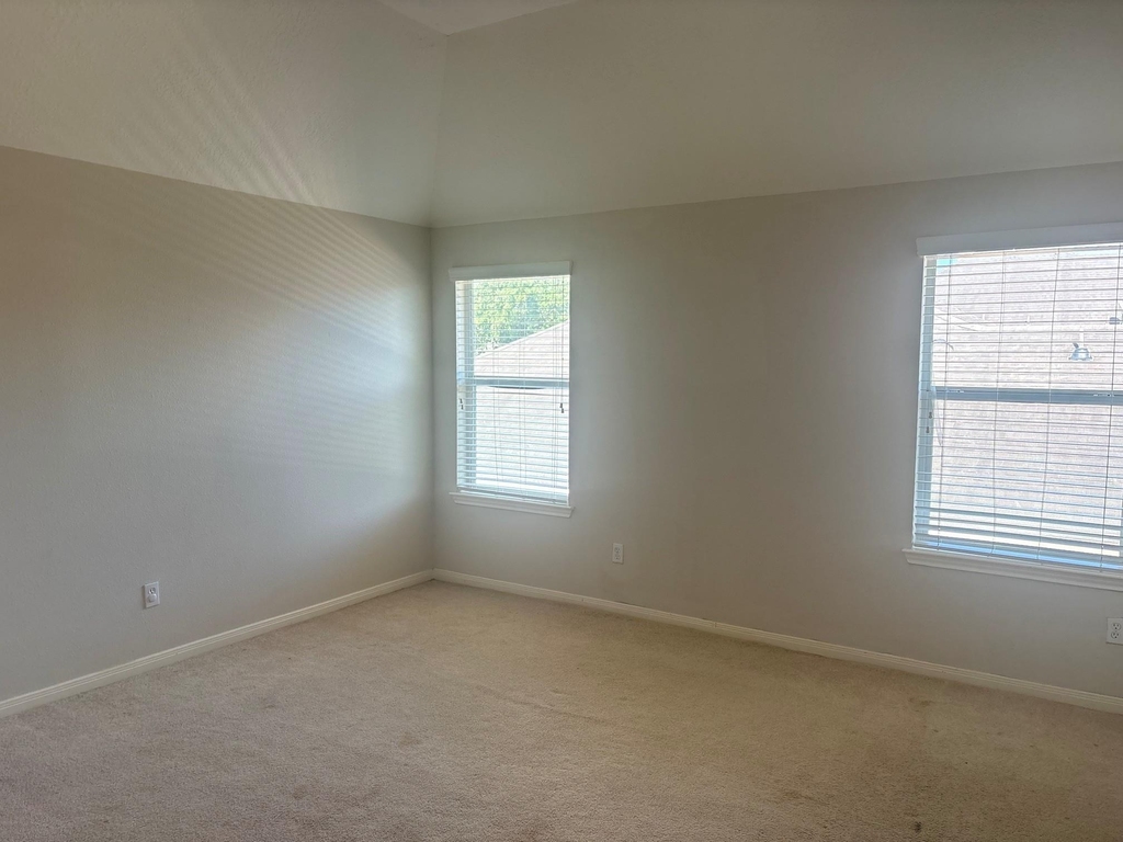 11607 Bay Ledge Drive - Photo 10