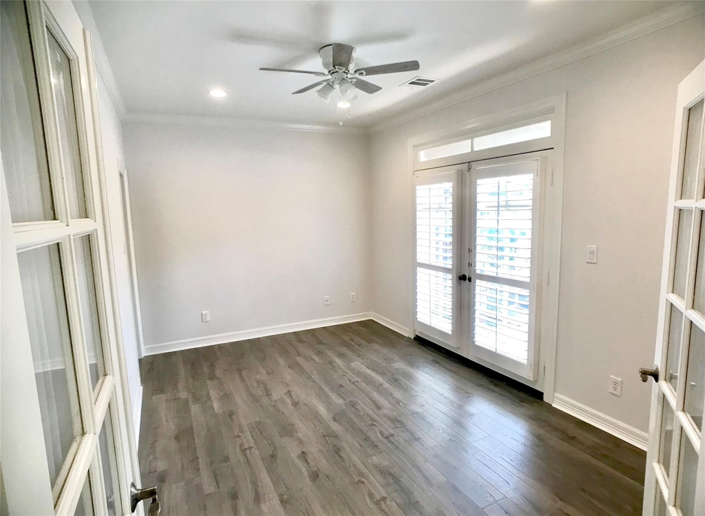 2104 Bancroft Street - Photo 11