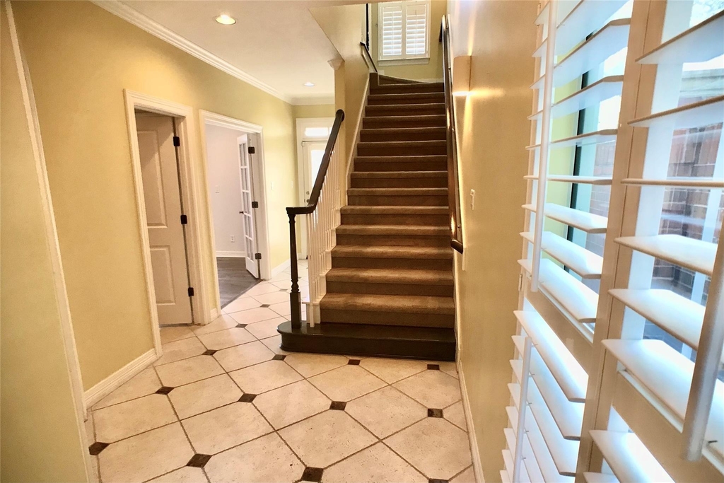 2104 Bancroft Street - Photo 9