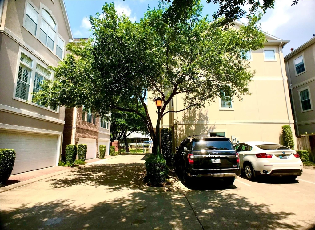 2104 Bancroft Street - Photo 7