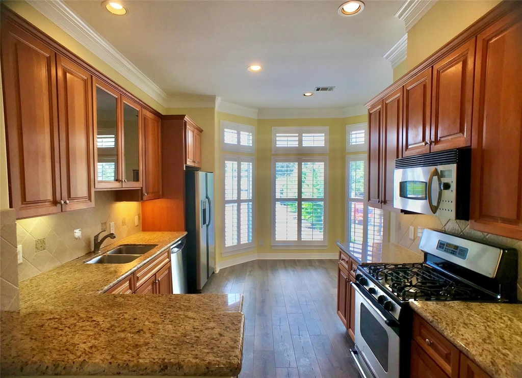 2104 Bancroft Street - Photo 1