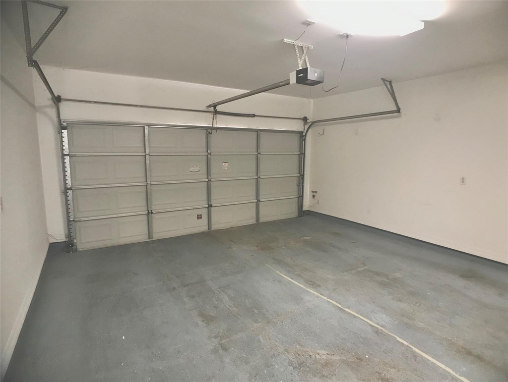2104 Bancroft Street - Photo 34