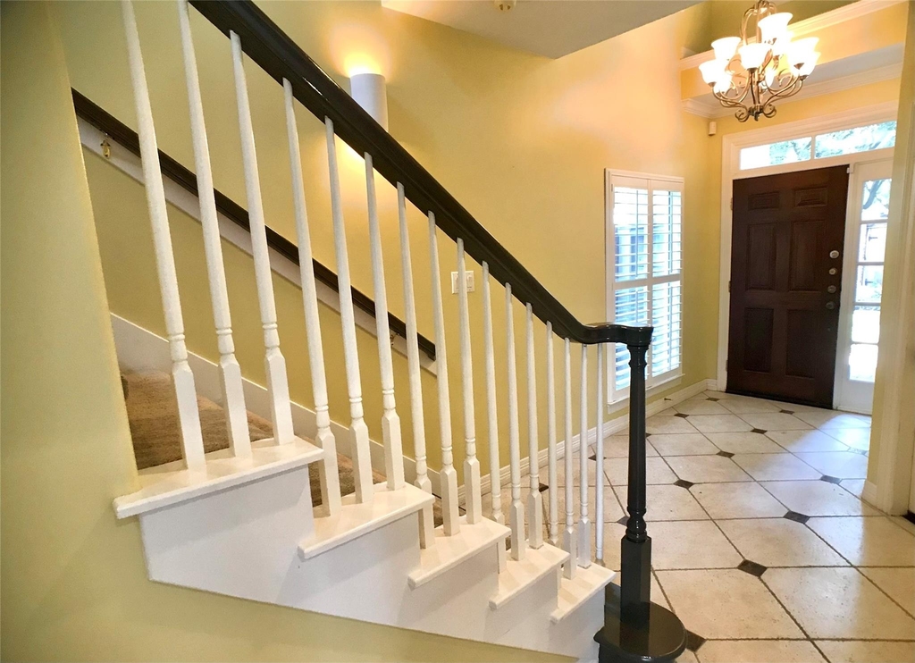 2104 Bancroft Street - Photo 8