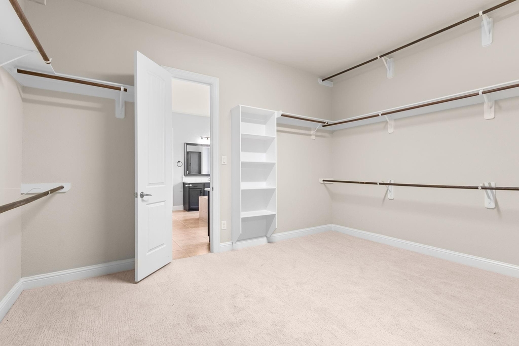 12426 Cumberland Drive - Photo 32