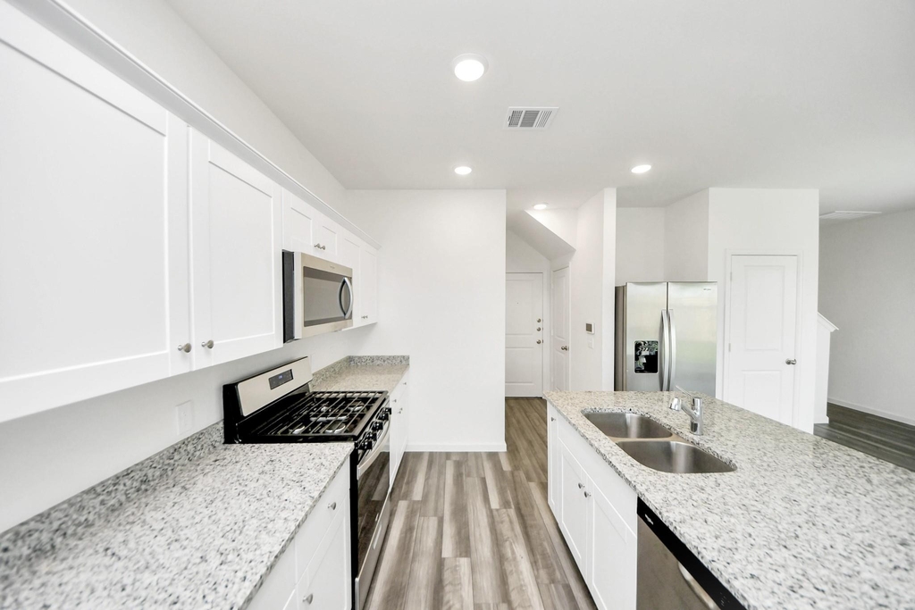 10303 Rose Mar Drive - Photo 13
