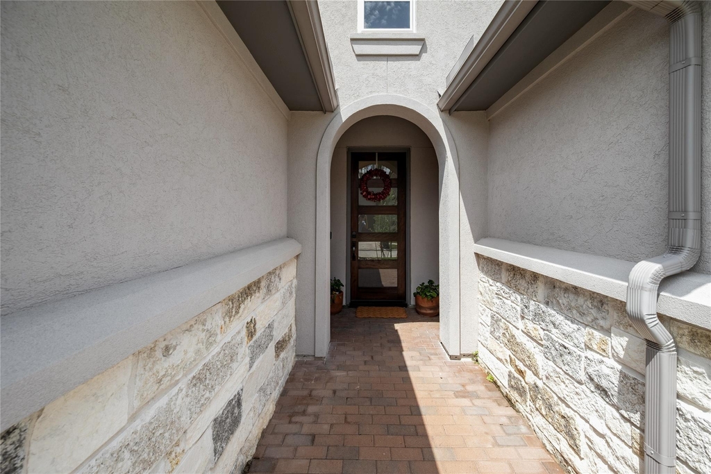 622 Platinum Stone Lane - Photo 2