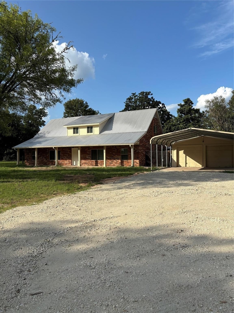8049 Forest Hills Drive - Photo 5