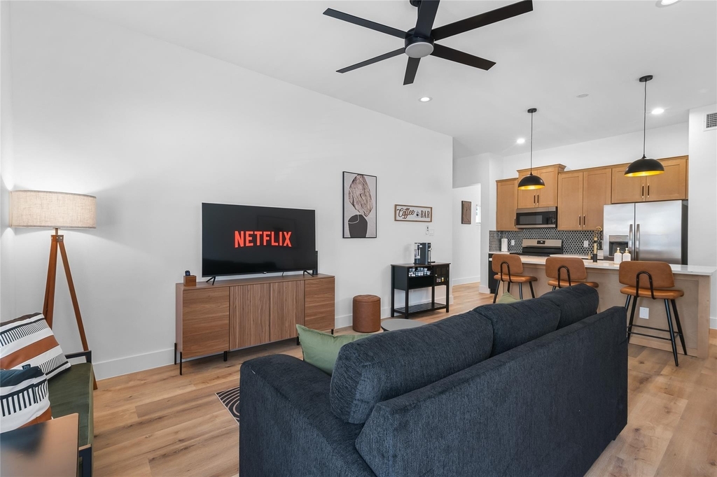 8007 Cora Street - Photo 15