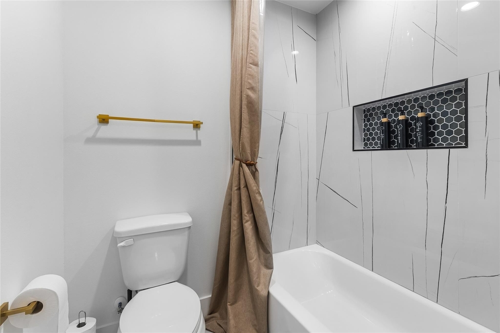 8007 Cora Street - Photo 28
