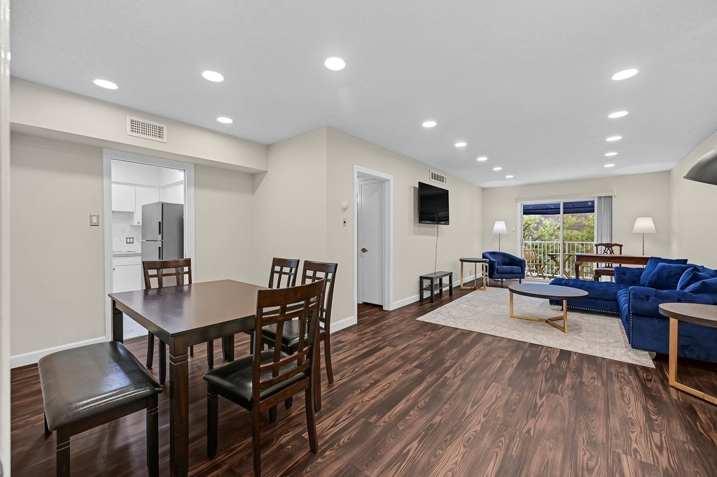 2601 Bellefontaine Street - Photo 0