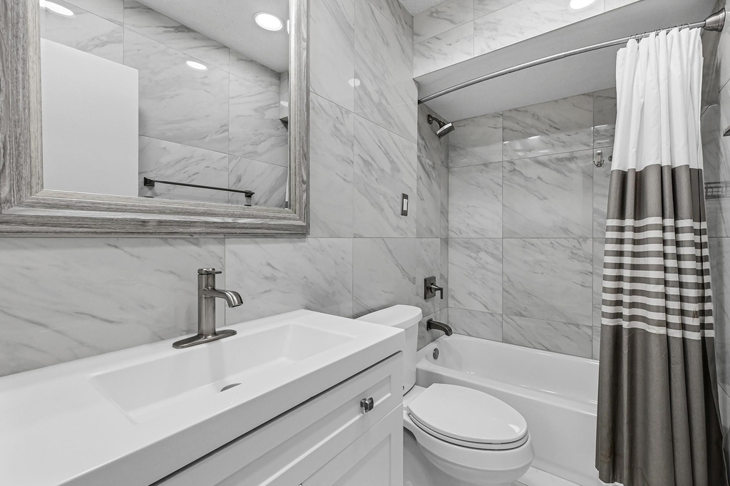 2601 Bellefontaine Street - Photo 6