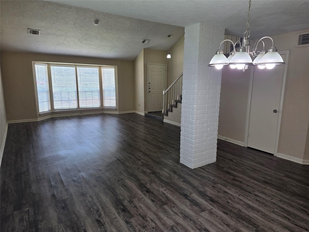 12902 Skymeadow Drive - Photo 9