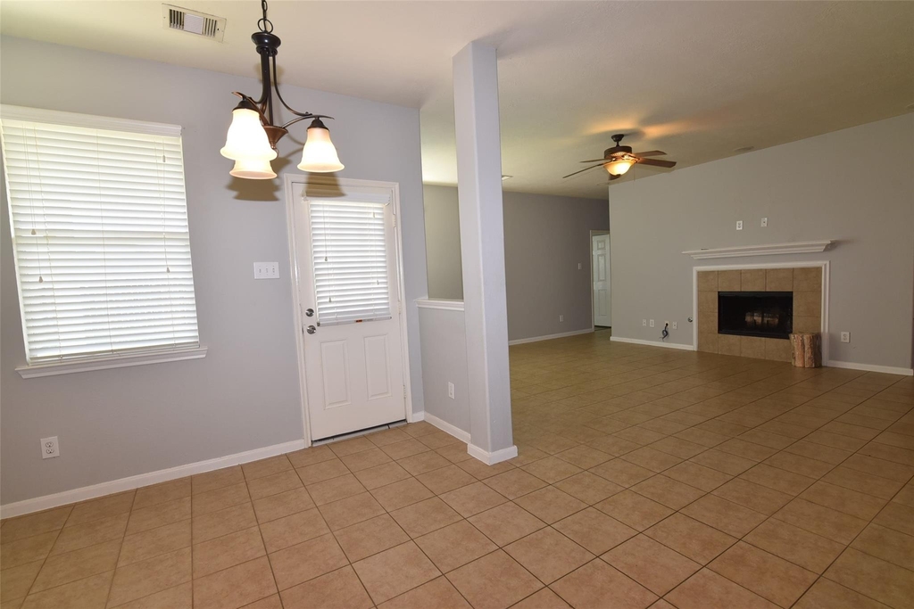 7927 Cardinal Landing Lane - Photo 12