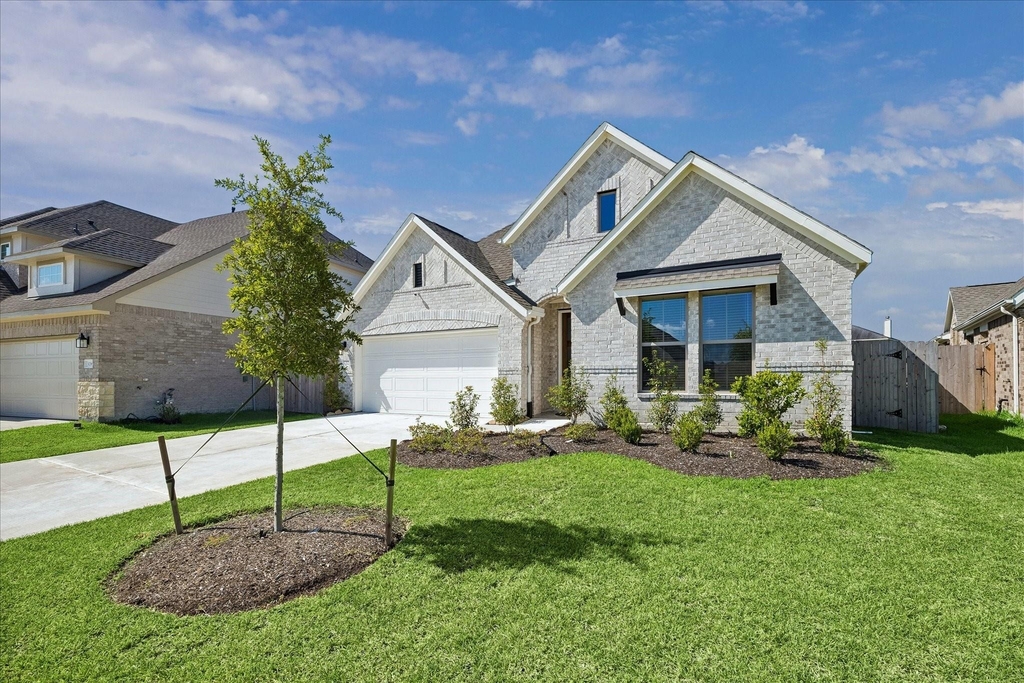 3212 Bright Maple Drive - Photo 1