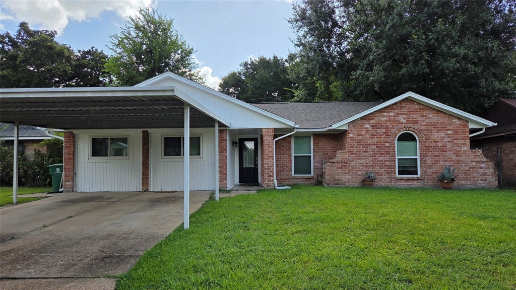 5434 Goldspier Street - Photo 0