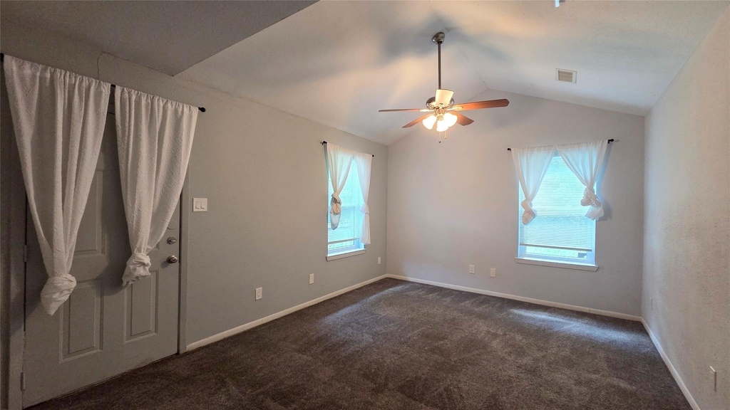 5434 Goldspier Street - Photo 13