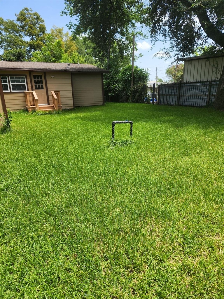 8907 Meadow Vista Boulevard - Photo 9